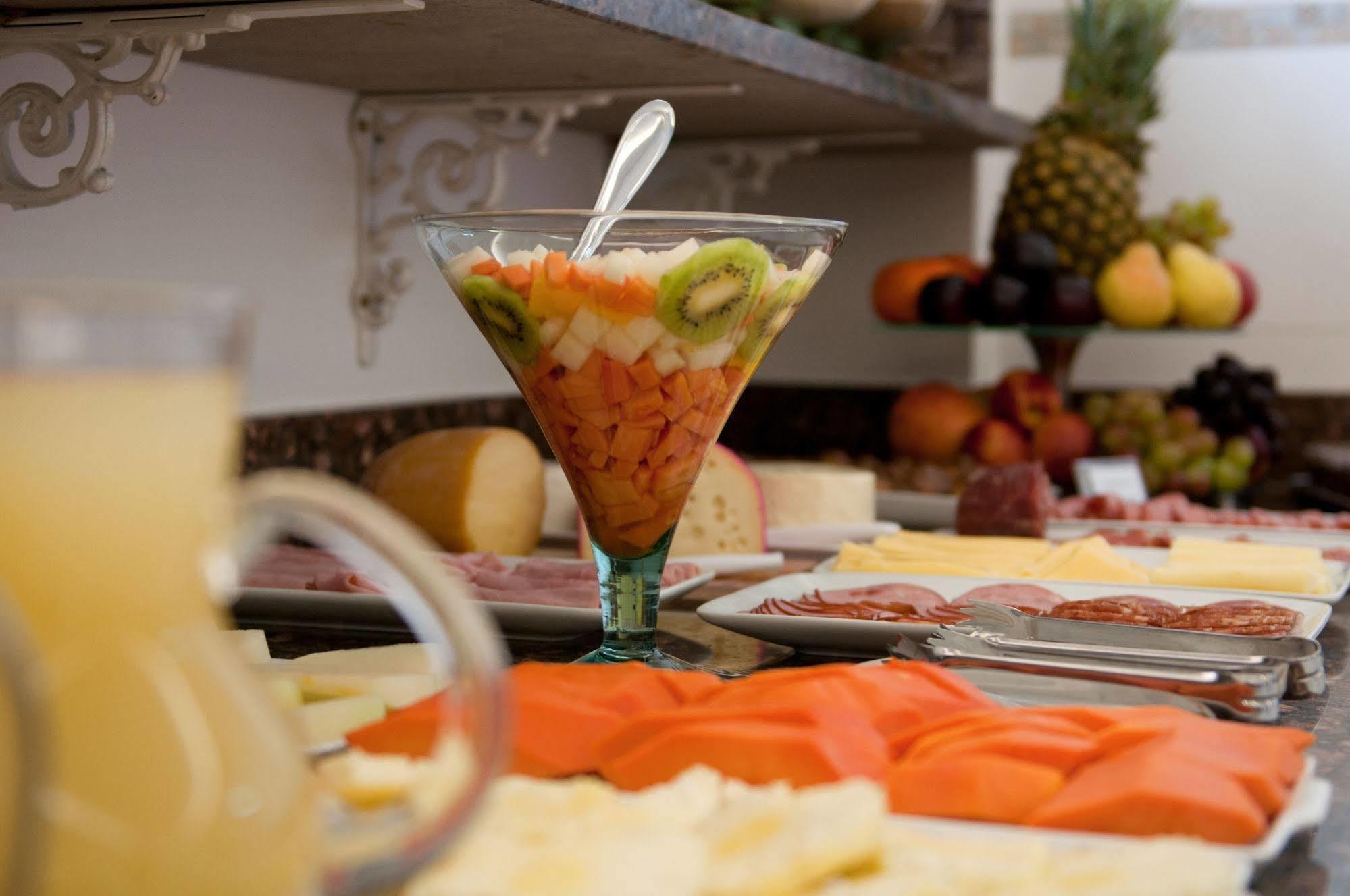 Hotel Roari Cuiaba  Ngoại thất bức ảnh